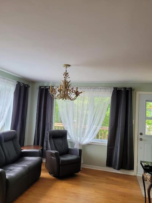 Вілла Chalet Pres Du Mont Megantic La Patrie Екстер'єр фото
